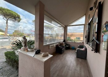 Terrazza - Villa via frassine
15, Aprilia - foto 4