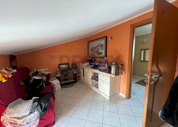 Camera / camera da letto - Villa via frassine
15, Aprilia - foto 34