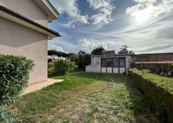 Giardino - Villa via frassine
15, Aprilia - foto 46