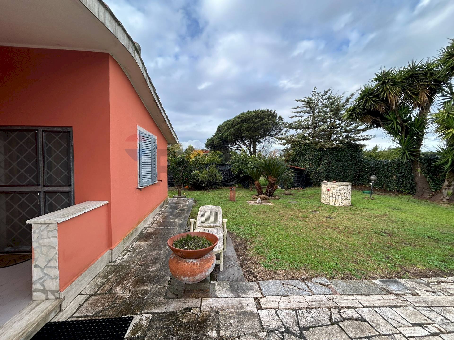 Giardino - Villa via della primavera
45, Aprilia - foto 3