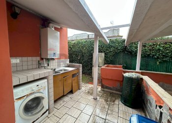 Lavanderia - Villa via della primavera
45, Aprilia - foto 13