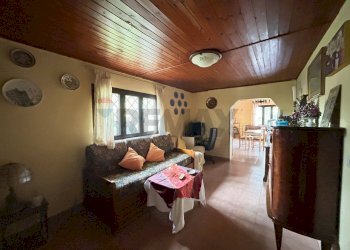Soggiorno - Villa via della primavera
45, Aprilia - foto 29