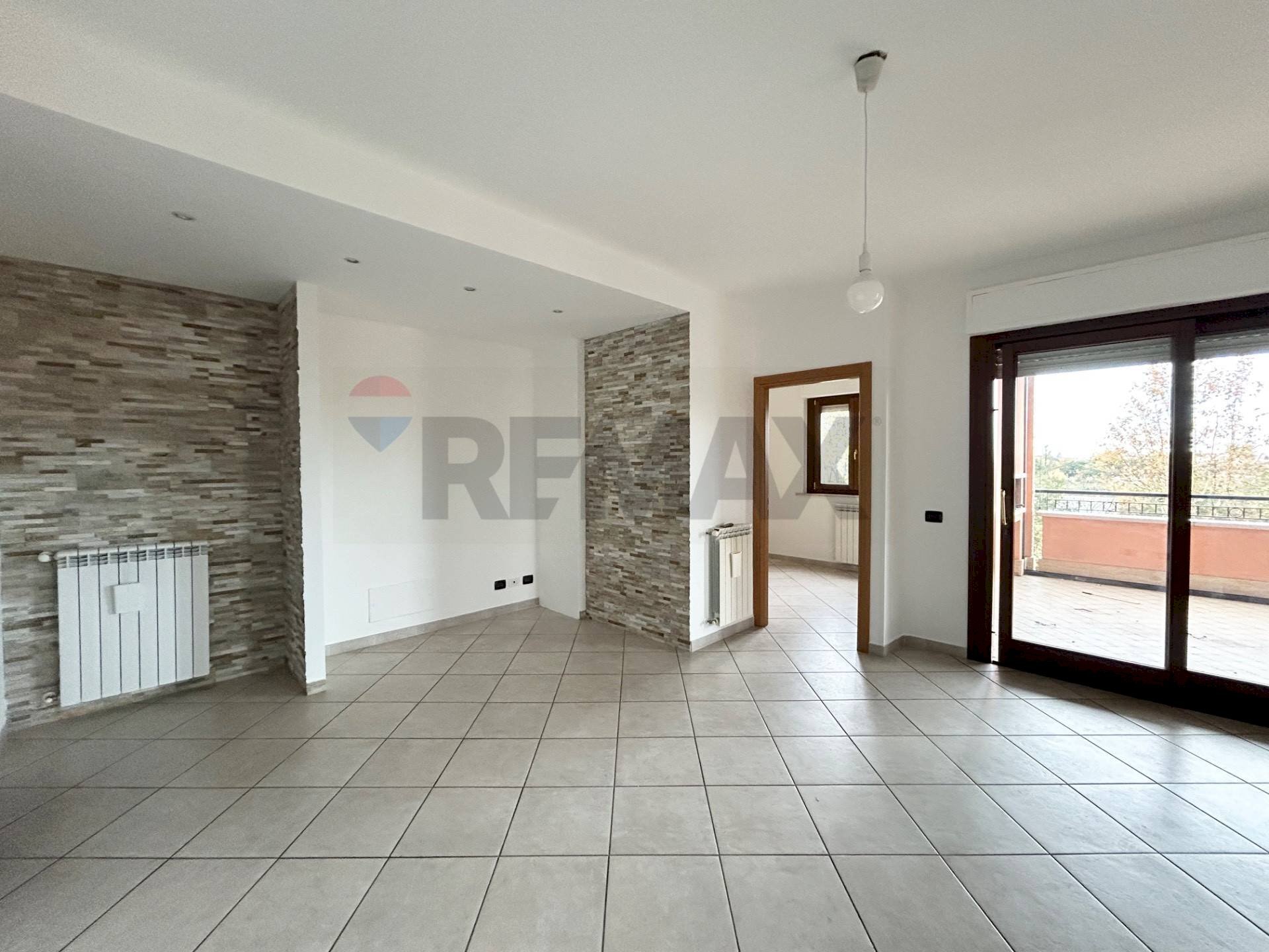 Stanza vuota - Four-room apartment Via Piemonte
83, Aprilia - photo 2