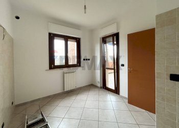 Stanza vuota - Four-room apartment Via Piemonte
 
83, Aprilia - photo 6