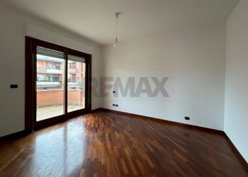 Stanza vuota - Four-room apartment Via Piemonte
 
83, Aprilia - photo 23