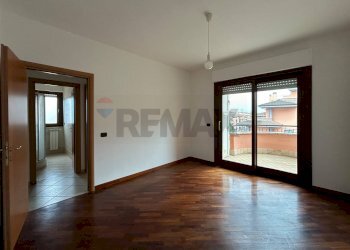 Stanza vuota - Four-room apartment Via Piemonte
 
83, Aprilia - photo 24