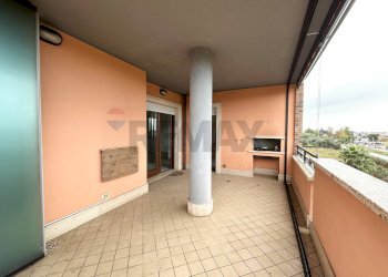 Terrazza - Four-room apartment Via Piemonte
 
83, Aprilia - photo 35
