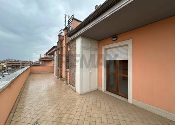 Terrazza - Four-room apartment Via Piemonte
 
83, Aprilia - photo 39