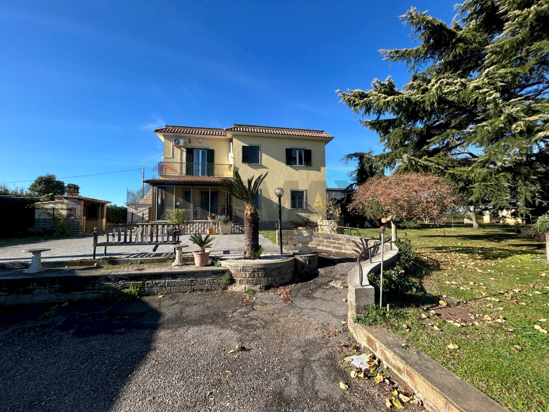 Casa all\'aperto - Villa Via Gran Paradiso
1, Aprilia - foto 2