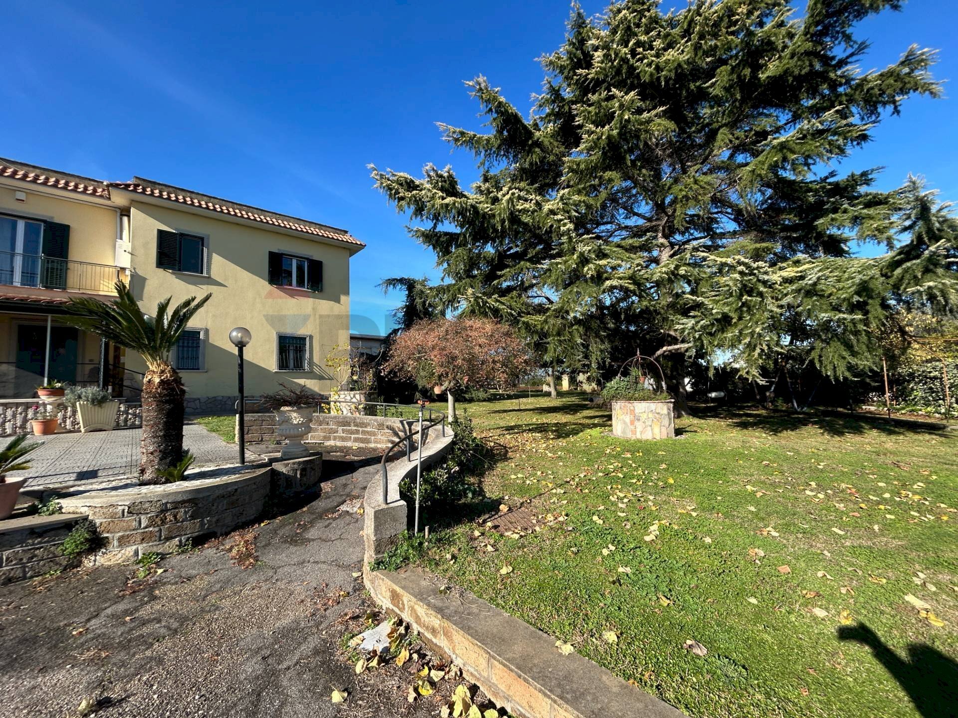 Casa all\'aperto - Villa Via Gran Paradiso
1, Aprilia - foto 3