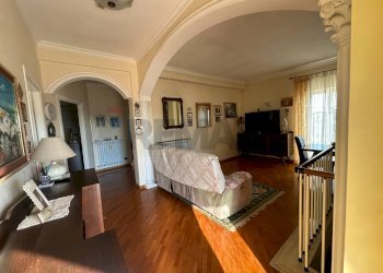 Soggiorno - Villa Via Gran Paradiso
1, Aprilia - foto 6