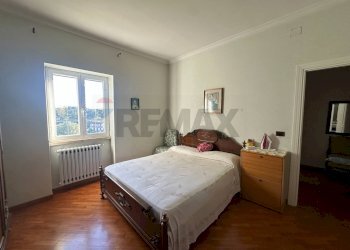 Camera / camera da letto - Villa Via Gran Paradiso
1, Aprilia - foto 16