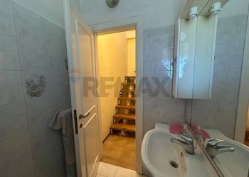 Bagno - Villa Via Gran Paradiso
1, Aprilia - foto 28