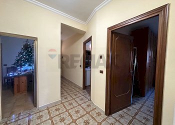 Hall / corridoio - Villa Via Gran Paradiso
1, Aprilia - foto 31
