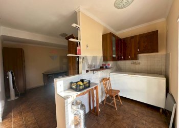 Cucina - Villa Via Gran Paradiso
1, Aprilia - foto 34