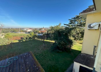 Giardino - Villa Via Gran Paradiso
1, Aprilia - foto 42