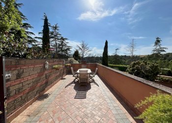 Terrazza - Casa semi indipendente via falterona
14, Aprilia - foto 35