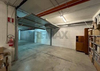 Parcheggio - Box via mozart
 
52, Aprilia - photo 9