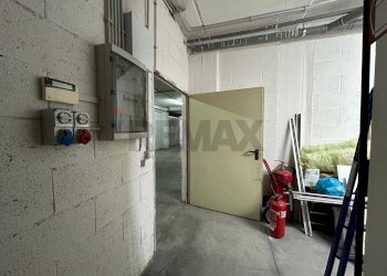 Parcheggio - Box via mozart
 
52, Aprilia - photo 15