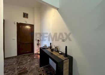 Hall / corridoio - Four-room apartment Via dei Canarini
 
1 A, Aprilia - photo 11
