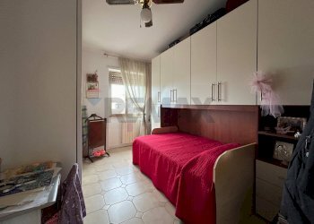 Camera / camera da letto - Four-room apartment Via dei Canarini
 
1 A, Aprilia - photo 38