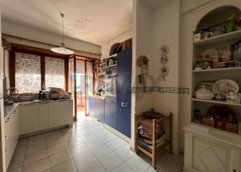 Cucina - Trilocale via degli oleandri
 
42, Aprilia - foto 11