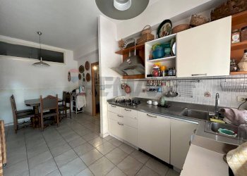 Cucina - Trilocale via degli oleandri
 
42, Aprilia - foto 15