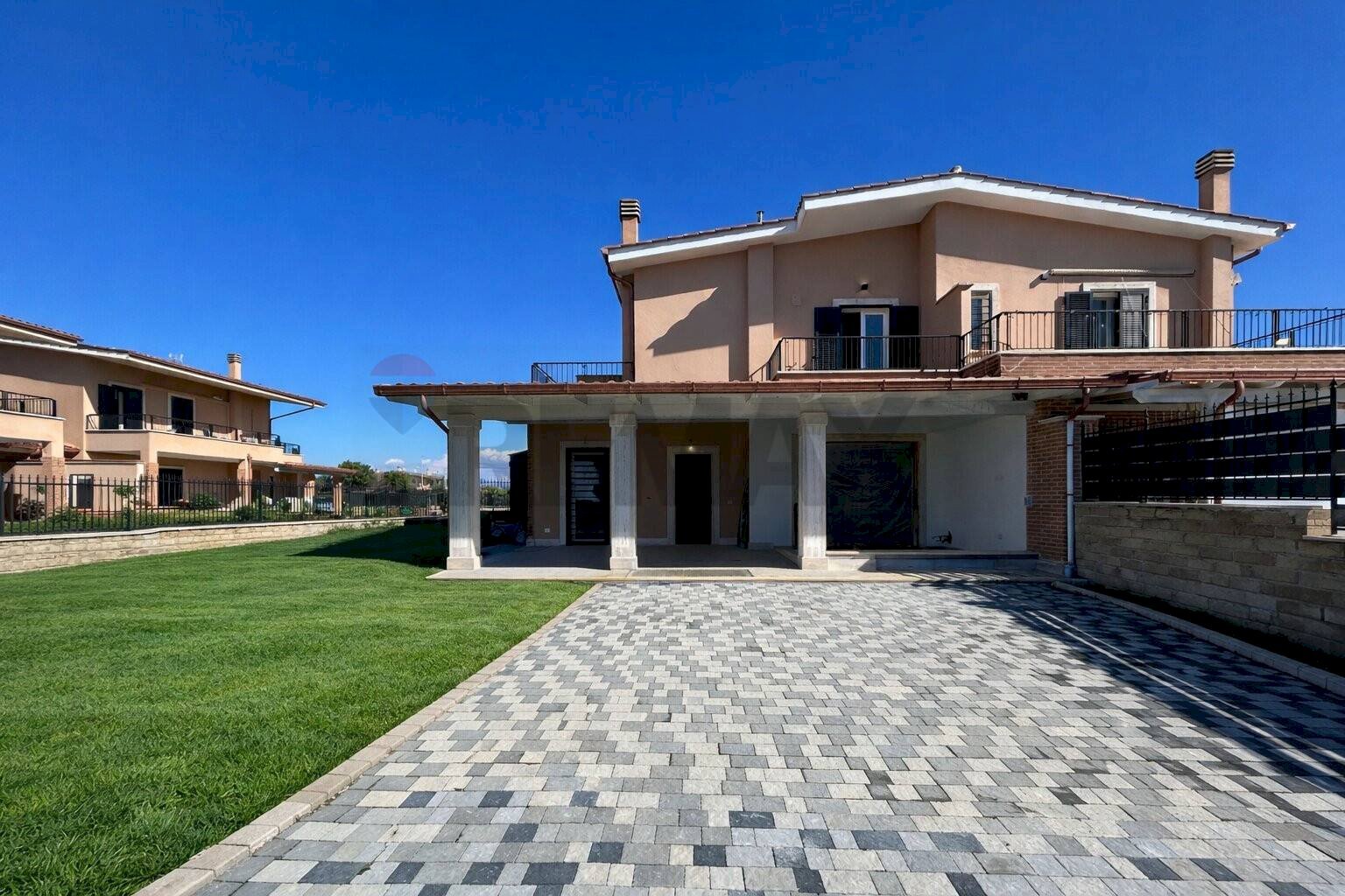 Casa all\'aperto - Villa Pomezia - photo 1