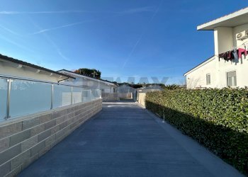 Terrazza - Casa semi indipendente Via Guardapasso
1, Aprilia - foto 4