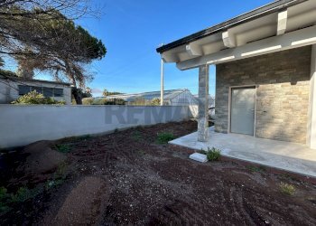 Terrazza - Casa semi indipendente Via Guardapasso
1, Aprilia - foto 13