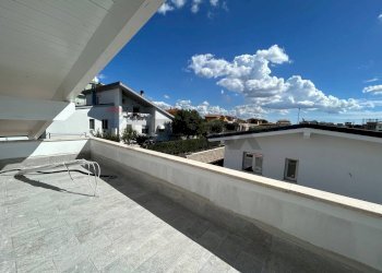 Terrazza - Casa semi indipendente Via Guardapasso
1, Aprilia - foto 23