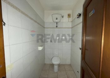 Bagno - Commercial Premises dei tinozzi
 
SNC, Nettuno - photo 9