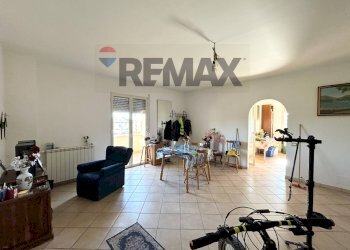 Soggiorno - Quadrilocale Via Peccia
10, Aprilia - foto 1