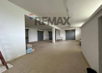Parcheggio - Villa Via Apriliana
28, Aprilia - foto 17