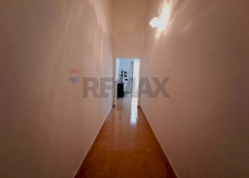 Hall / corridoio - Casa indipendente San Vito dei Normanni - foto 7