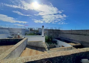 Terrazza - Independent house Via Cesare Battisti
 
40, Cellino San Marco - photo 27