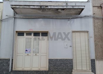 Edificio all\'aperto - Independent house Via Cesare Battisti
 
40, Cellino San Marco - photo 30