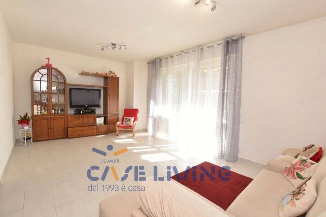 Foto 3 - Three-room apartment Via Circonvallazione
 
26, Rosate - photo 3