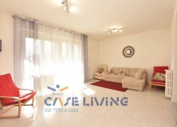 Foto 1 - Three-room apartment Via Circonvallazione
 
26, Rosate - photo 1