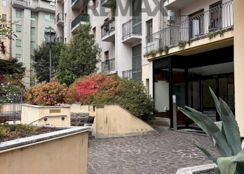 Edificio all\'aperto - Ufficio Piazzale Europa
 
2, Gallarate - foto 2