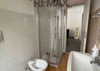 Bagno - Ufficio Piazzale Europa
 
2, Gallarate - foto 16