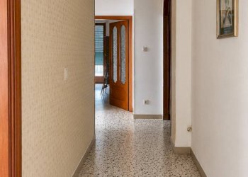 Hall / corridoio - Appartamento dante alighieri
 
52, Larino - foto 14