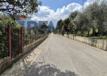 Vista delle montagne - Villa via crafamo
 
40, Carini - foto 2