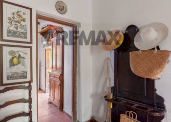 Hall / corridoio - Rustic Contrada an Pietro
 
3, Torrenova - photo 30