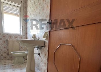 Bagno - Four-room apartment Via Savignano
 
32, Sciacca - photo 15