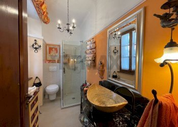 Bagno - Rustico Via Croce
 
45, Seravezza - foto 11