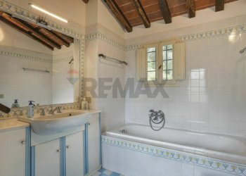 Bagno - Villa Localita' Campodori
 
snc, Pescaglia - photo 7