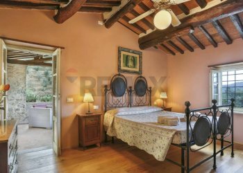 Camera / camera da letto - Villa Localita' Campodori
 
snc, Pescaglia - photo 15