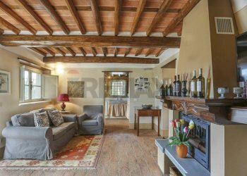 Soggiorno - Villa Localita' Campodori
 
snc, Pescaglia - photo 18