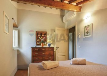 Camera / camera da letto - Villa Localita' Campodori
 
snc, Pescaglia - photo 21